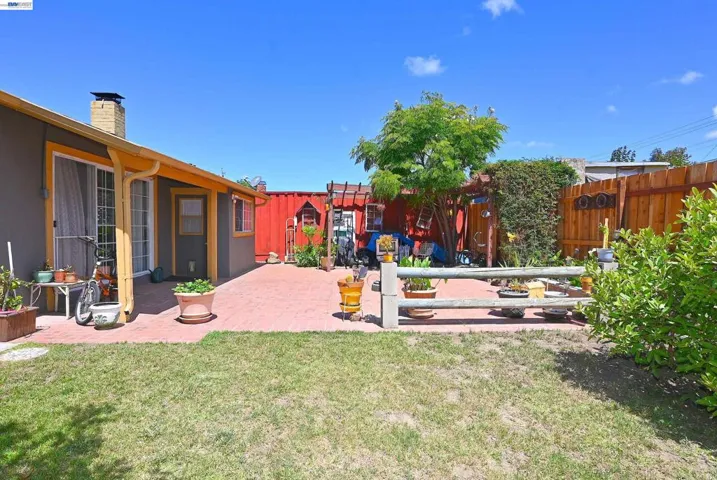 26454 Taft St, Hayward, California 94544