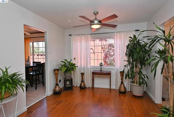 26454 Taft St, Hayward, California 94544