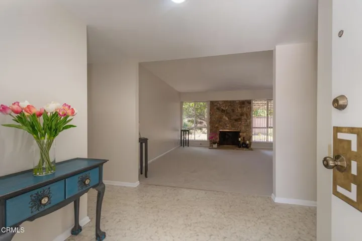Entry way