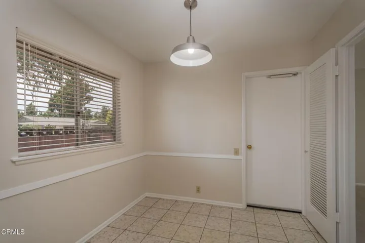 Breakfast nook