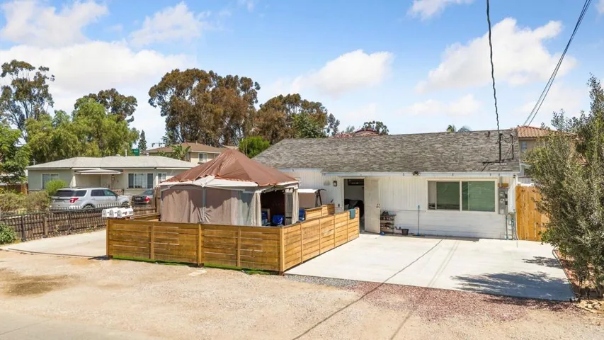 160 Cedar Street, El Cajon, California 92021