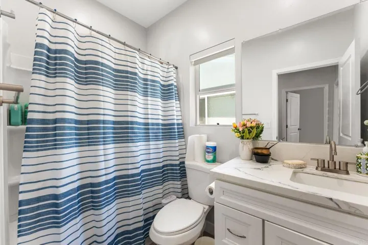160 Cedar Street, El Cajon, California 92021