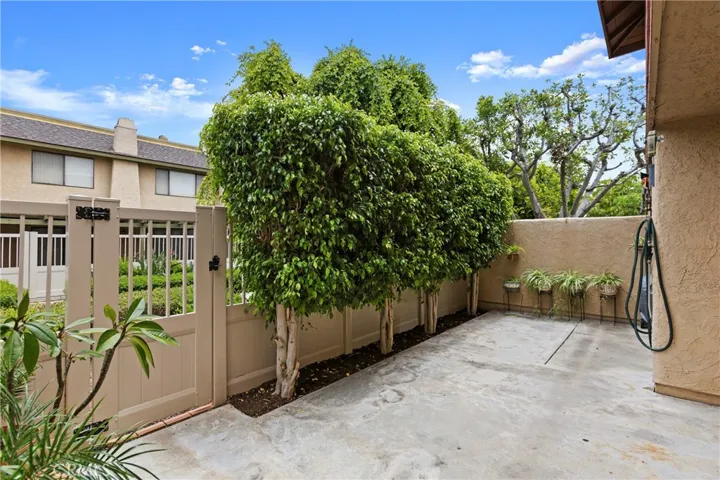 600 Magnolia, La Habra, California 90631