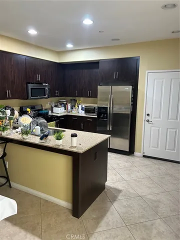 621 Forest Park, Oxnard, California 93036