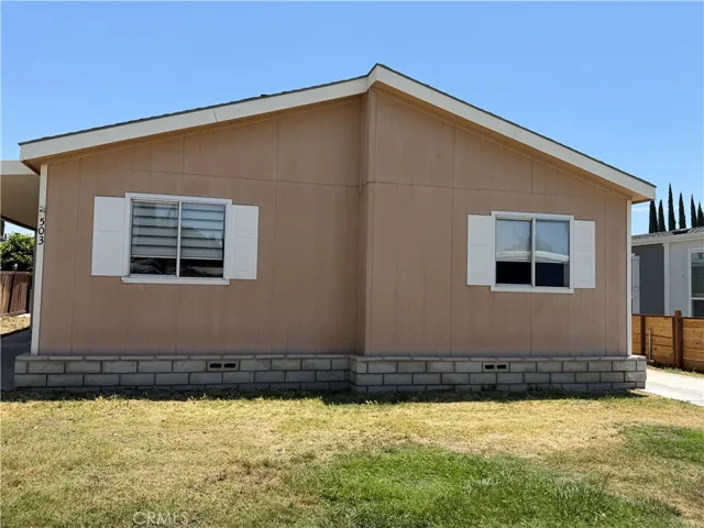 5800 Hamner Ave 503, Eastvale, California 91752