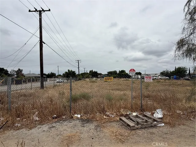 10044 Mission Blvd, Jurupa Valley, California 92509