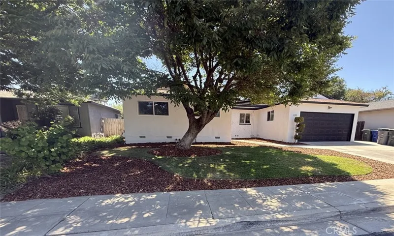 2365 Fordham, Clovis, California 93611