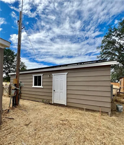 33831 Medford, Auberry, California 93602