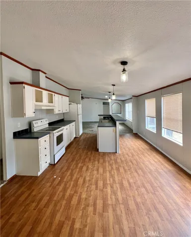 33831 Medford, Auberry, California 93602