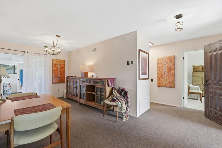 16555 Caminito Vecinos 39, San Diego, California 92128