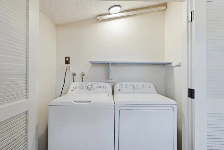 16555 Caminito Vecinos 39, San Diego, California 92128