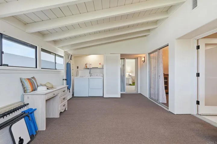 16555 Caminito Vecinos 39, San Diego, California 92128
