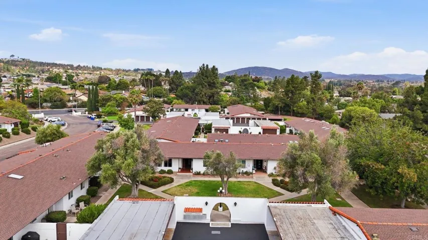 16555 Caminito Vecinos 39, San Diego, California 92128