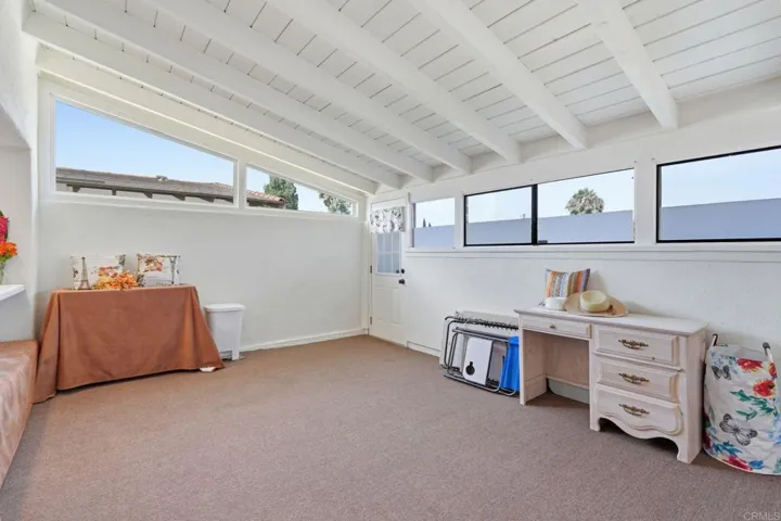 16555 Caminito Vecinos 39, San Diego, California 92128