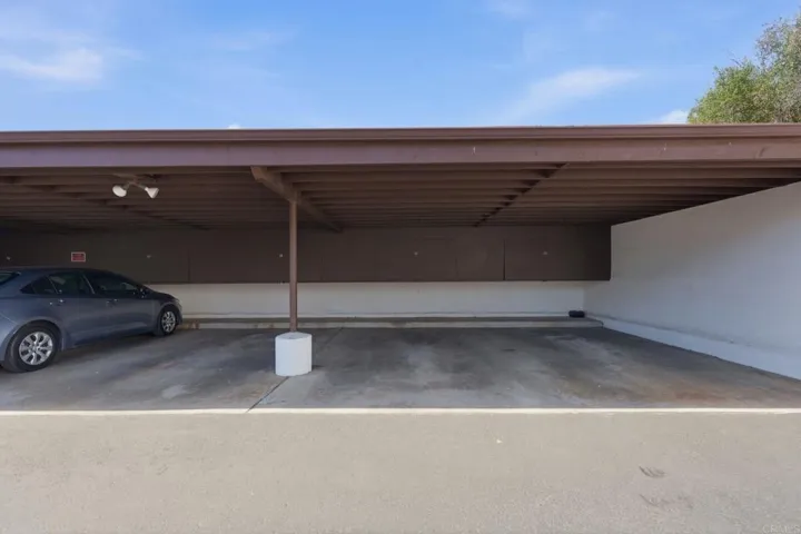 16555 Caminito Vecinos 39, San Diego, California 92128