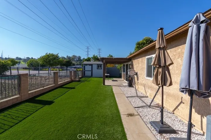11493 Lev, San Fernando, California 91345
