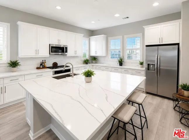 27133 White Sage Court, Valencia, California 91381