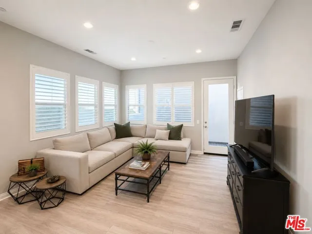 27133 White Sage Court, Valencia, California 91381