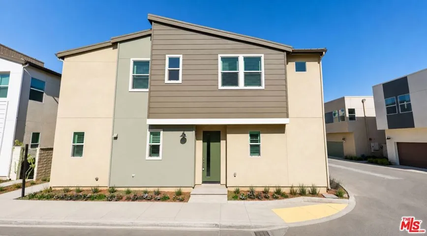 27133 White Sage Court, Valencia, California 91381