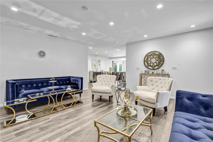 3078 Trinity, Costa Mesa, California 92626