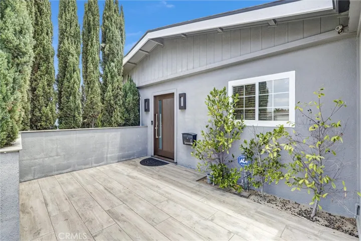3078 Trinity, Costa Mesa, California 92626