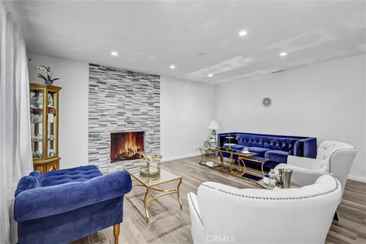 3078 Trinity, Costa Mesa, California 92626