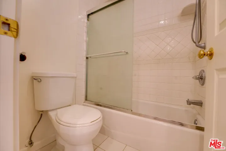 24640 Masters Cup Way, Valencia, California 91355