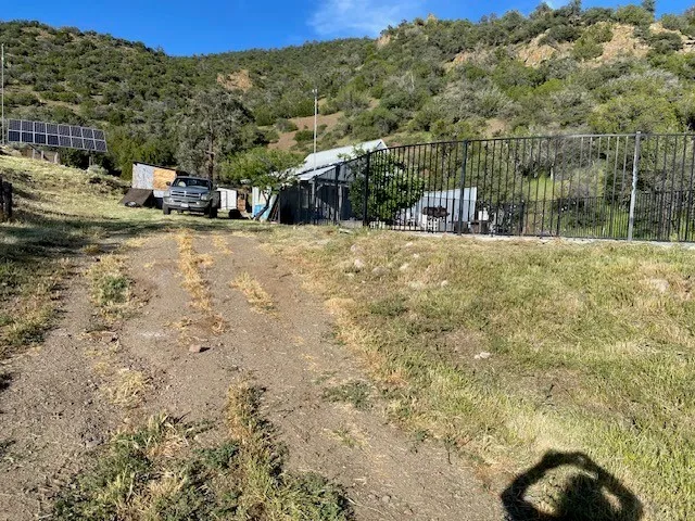 25898 Lakeside Road, Tehachapi, California 93561