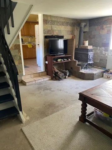 25898 Lakeside Road, Tehachapi, California 93561