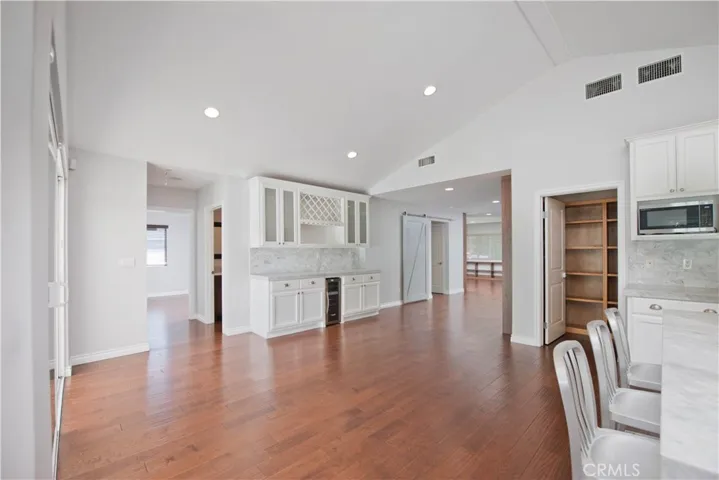 17343 Martha Street, Encino, California 91316