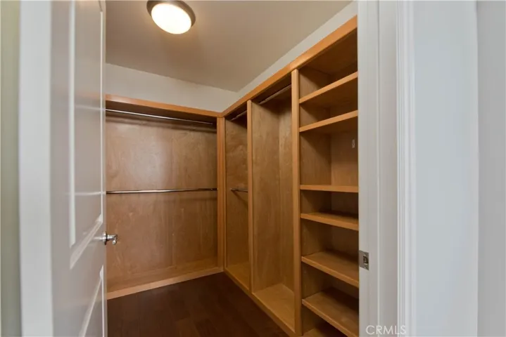 17343 Martha Street, Encino, California 91316