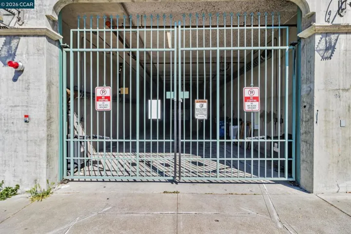 4395 Piedmont Ave P208, Oakland, California 94611