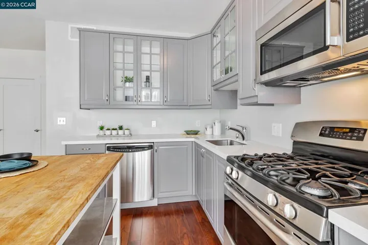 4395 Piedmont Ave P208, Oakland, California 94611