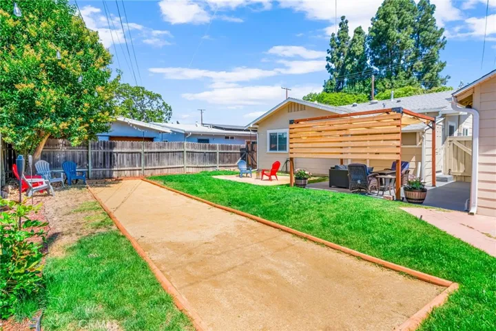1058 E Almond, Orange, California 92866