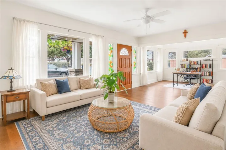 1058 E Almond, Orange, California 92866
