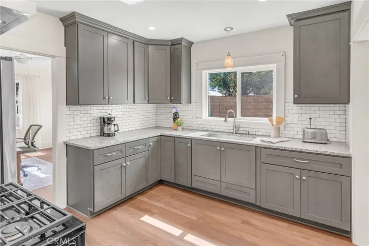 1058 E Almond, Orange, California 92866