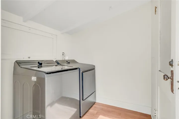1058 E Almond, Orange, California 92866