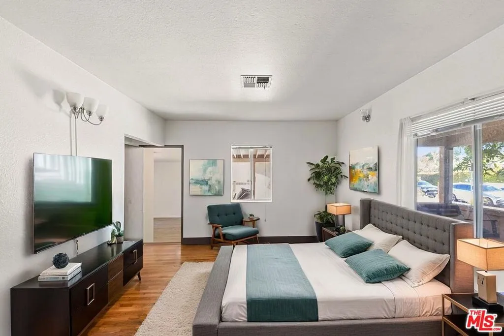 Virtually Staged - Bedroom