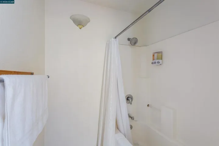 19112 Dyer Ct, Groveland, California 95321