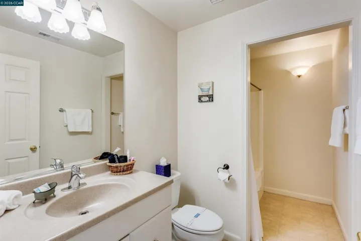 19112 Dyer Ct, Groveland, California 95321
