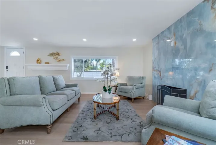 25421 Adriana, Mission Viejo, California 92691