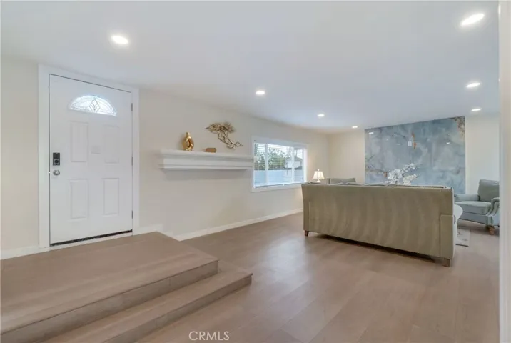 25421 Adriana, Mission Viejo, California 92691