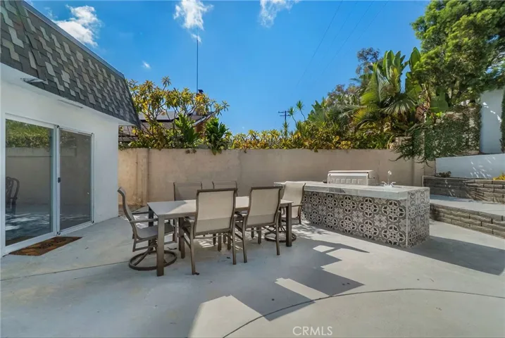 25421 Adriana, Mission Viejo, California 92691
