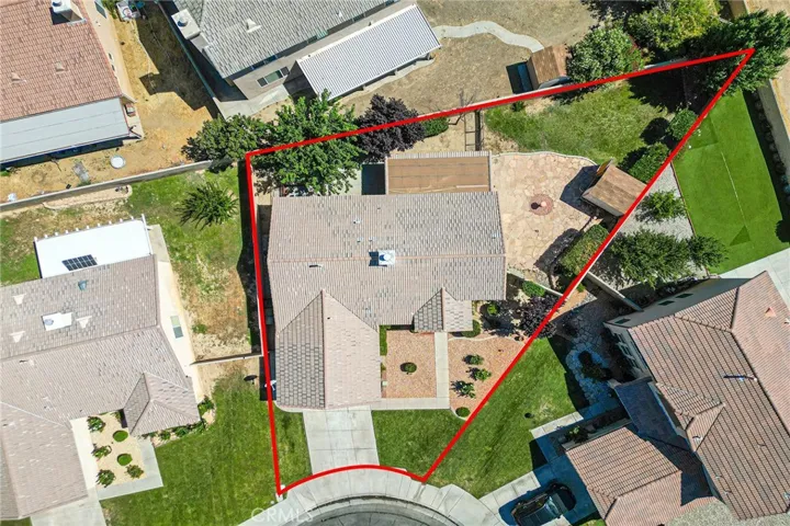 1219 W Holguin Street, Lancaster, California 93534