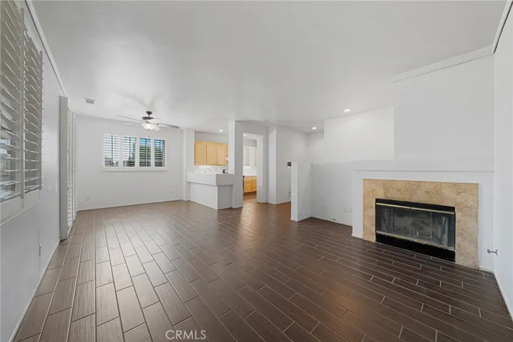 1219 W Holguin Street, Lancaster, California 93534