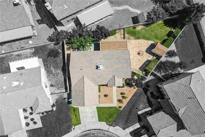 1219 W Holguin Street, Lancaster, California 93534