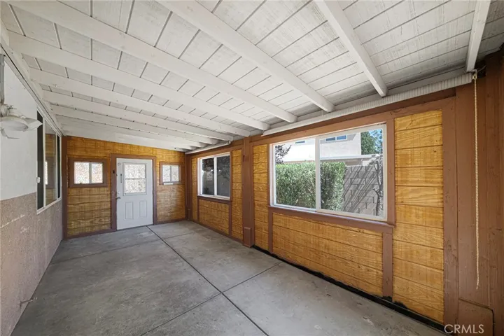 1219 W Holguin Street, Lancaster, California 93534