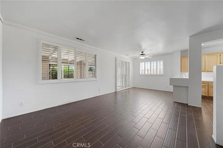 1219 W Holguin Street, Lancaster, California 93534