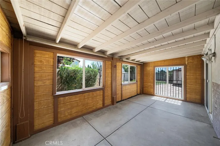 1219 W Holguin Street, Lancaster, California 93534