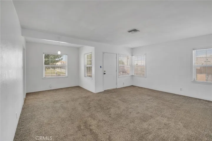 713 Mount Vernon, Barstow, California 92311